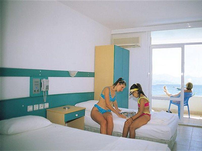 Zeybek Hotel Turunc Εξωτερικό φωτογραφία